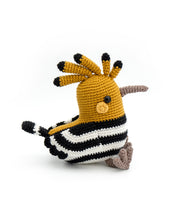 Load image into Gallery viewer, Urbano the Hoopoe | PDF Crochet Pattern