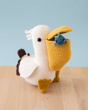 Load image into Gallery viewer, Scoop the Pelican | PDF Crochet Pattern - AiraliDesign