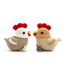 Load image into Gallery viewer, Flora the Amigurumi Hen and the Little Chick | PDF Crochet Pattern - AiraliDesign