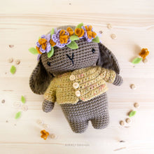 Load image into Gallery viewer, Amigurumi Spring Bunny | PDF Crochet Pattern