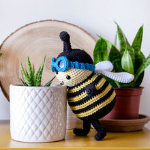 Load image into Gallery viewer, Zeno the Amigurumi Bumblebee | PDF Crochet Pattern