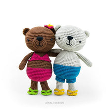 Load image into Gallery viewer, Jim and Alani, Amigurumi Bears | PDF Crochet Pattern