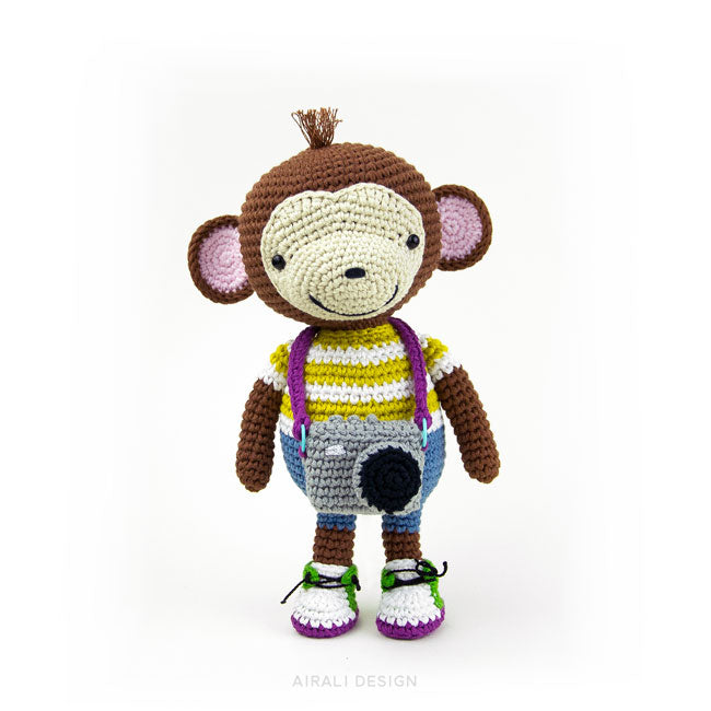 Big Bebez - Monkey.pdf - PDFCOFFEE.COM  Crochet yarn, Crochet, Crochet  garland