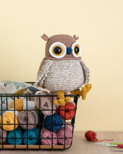 Load image into Gallery viewer, Button the Owl | PDF Crochet Pattern
