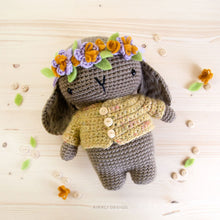 Load image into Gallery viewer, Amigurumi Spring Bunny | PDF Crochet Pattern
