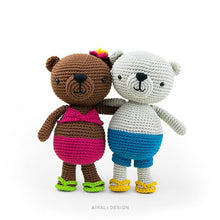 Load image into Gallery viewer, Jim and Alani, Amigurumi Bears | PDF Crochet Pattern
